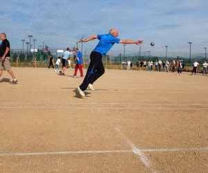 Pétanque Tournaments| Activities in Camping El Pinar