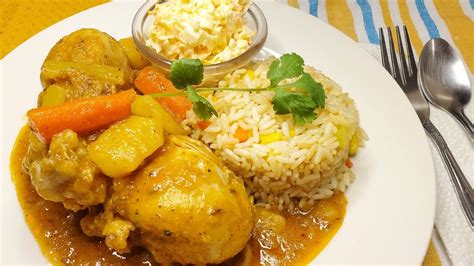 Pollo Guisado Con Papas