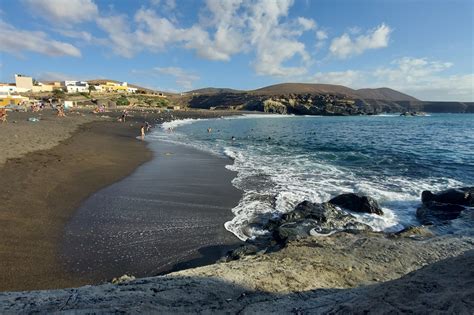 Descubre El Cautivador Mar Que Rodea Las Impresionantes Islas Canarias