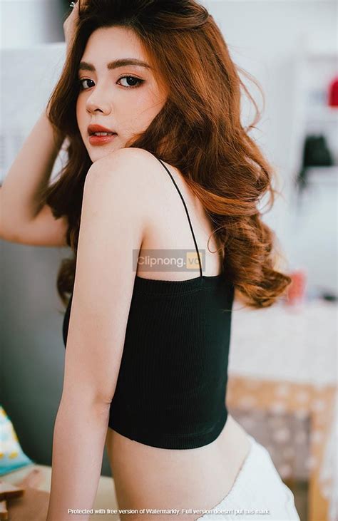 Xôn xao clip XXXcủa girl mới nhú Hot teen Nguyễn Ngọc Hoàng Anh