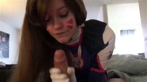 Cosplay Babe Sucks Dick