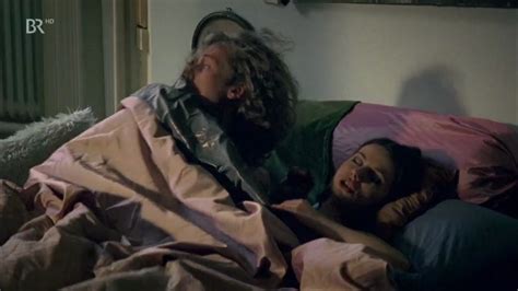 Julia Hartmann nude pics página