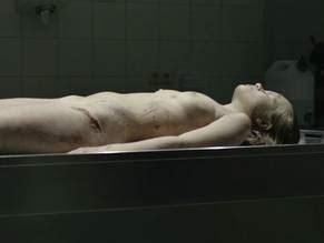 ISIS GUILLAUME Nude AZNude