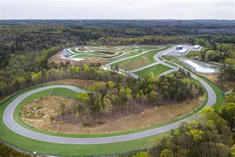Atlanta Motorsports Park For Those With Refined Taste