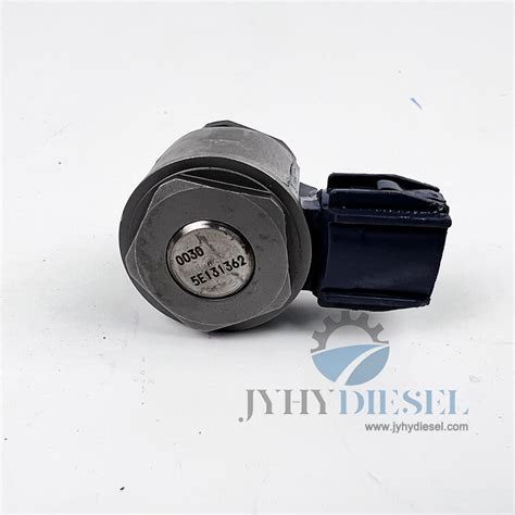 DENSO HP5 pump solenoid valve for 22100-0E010