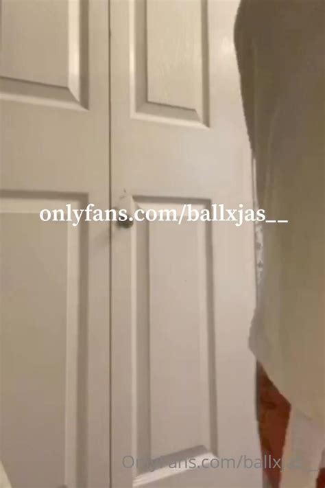 Watch Free Ballxjasss Oops It Dropped Xxx Onlyfans Porn Videos Porn Video CamPorn IS