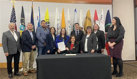 Michigan Governor Meets with State's Tribes | Currents