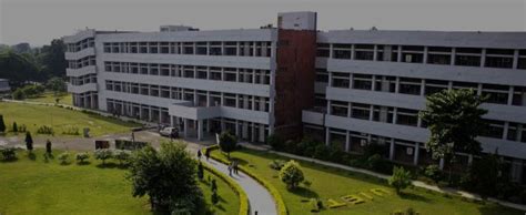 UIET Chandigarh Courses Fees Contact Details Facilities