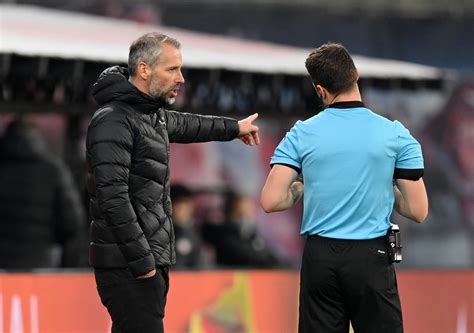 Der Klassiker termina con victoria de Bayern y críticas al arbitraje