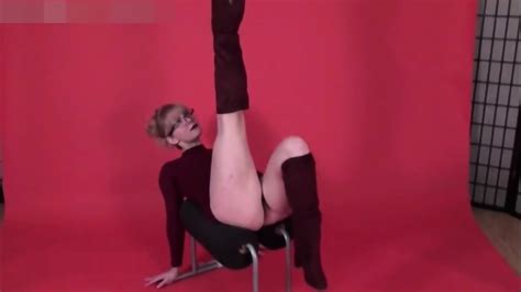 Flexible Blonde Nerd Girl