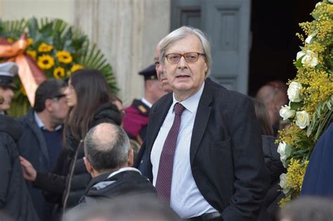 Sex Mad Minister Boasts He S Bonked Women And Calls Todger Organ Of Knowledge Daily Star