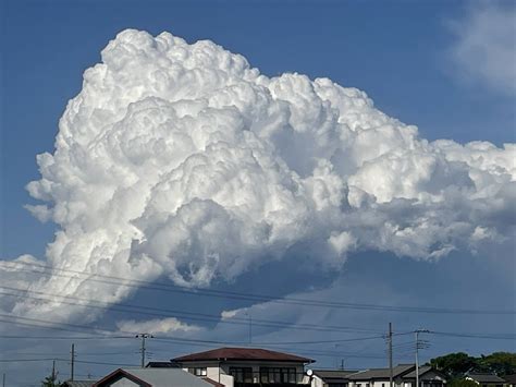 北鉄⭐️⭐️⭐️ On Twitter 雨上がりに夏のような入道雲が現れた 積乱雲