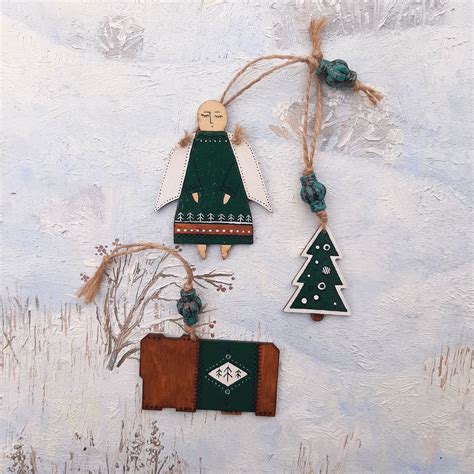 Ёлочные игрушки.Деревянные расписные экологичные украшения на заказ в ...