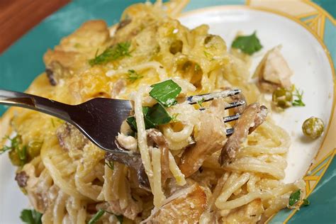 Best Original Turkey Tetrazzini Recipe Easy And Homemade 2023