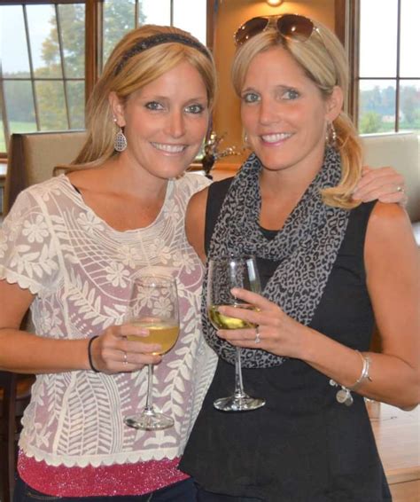 Milf Twins R NextDoorMilf