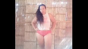Hermosa Madura Latina Bailando XVIDEOS