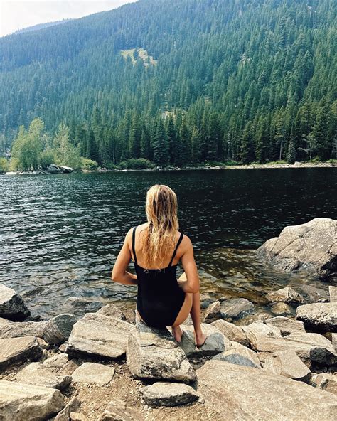 Elyse Taylor Elysetaylor • Instagram Photos And Videos