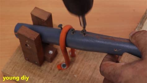 Автоматический молоток из шуруповерта