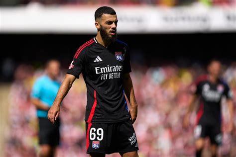 NOTES DES JOUEURS Qarabag 1 4 Lyon le doublé de Georges Mikautadze