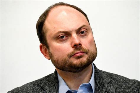 Prominent Putin Critic Vladimir Kara Murza Charged With High Treason