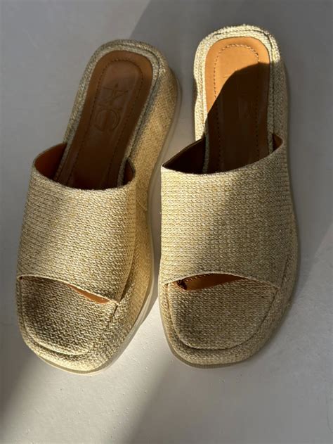 OWEN HASIR DOLGU TOPUK TERLİK NUDE