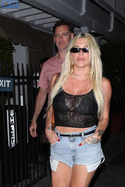 Kesha Nude Pictures Photos Playboy Naked Topless Fappening