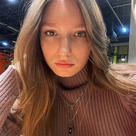 Mone Cherry Cam Model Free Live Sex Show Chat Stripchat