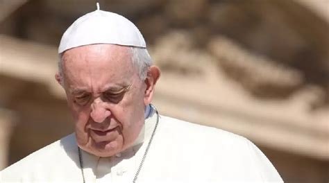 Vaticano diz que declaração do papa Francisco sobre união civil gay não muda posição da Igreja