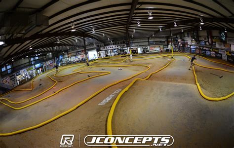 red rc  track focus flowood rc indoor park