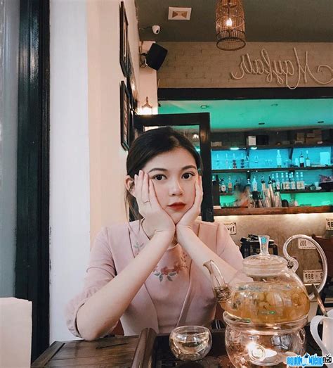 Hot girl Nguyễn Phương Oanh