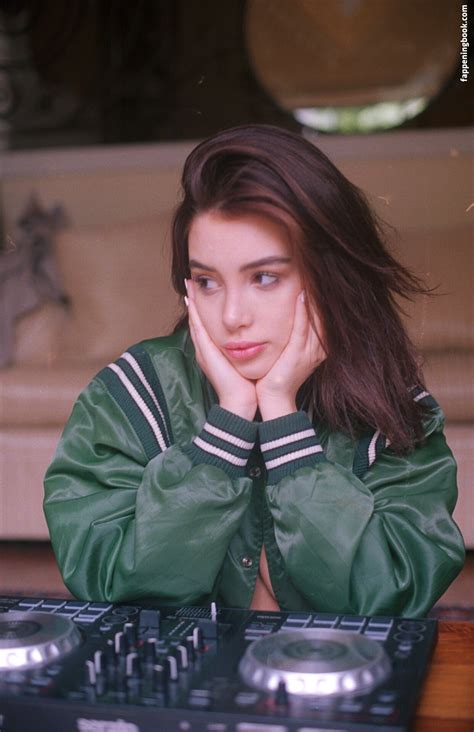 Ella Orten Ellaort Nude OnlyFans Leaks Fappening FappeningBook