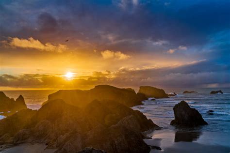 bandon oregon sea stacks stock  pictures royalty