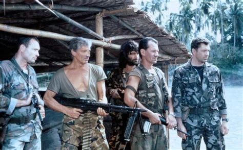 Der Commander: Trailer & Kritik zum Film - TV TODAY