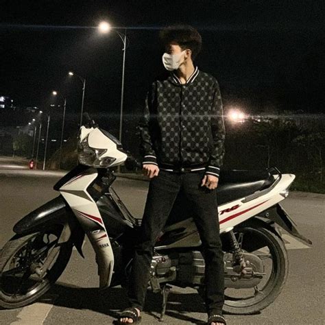 Stream Gió Quảng Ninh Gió Mang Hương Về Giờ Em Ở Đâu Nhạc Hot TikTok Hiện Nay by Tăng Doanh