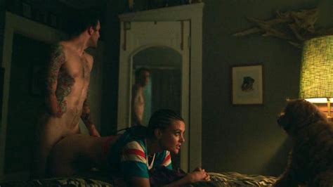 Frankie Shaw Sex Scene From Smilf Scandalpost