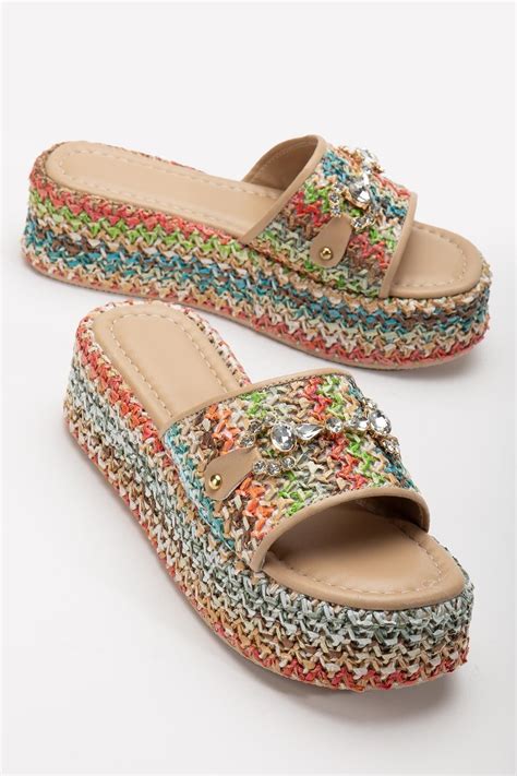 Hasır Sargılı Taban Taşlı Nude Kadın Dolgu Topuklu Terl Vartabi