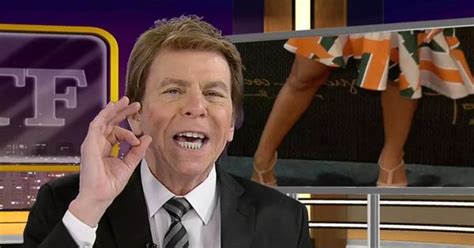 Nelson Rubens se descuida curtidas em pornô gay na rede social HZ