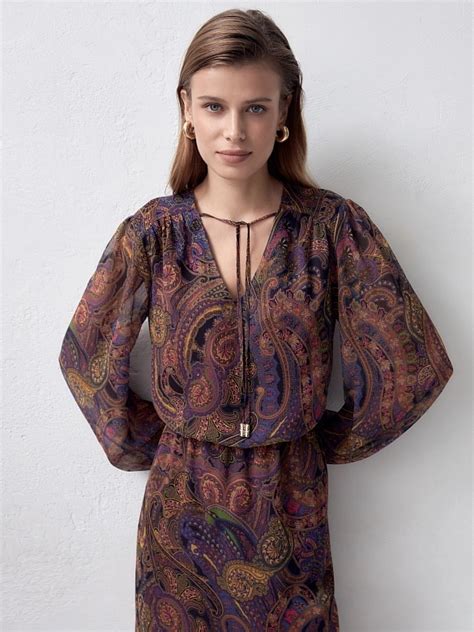 Свободное платье в принте "турецкий огурец" Фиолетовый арт ...