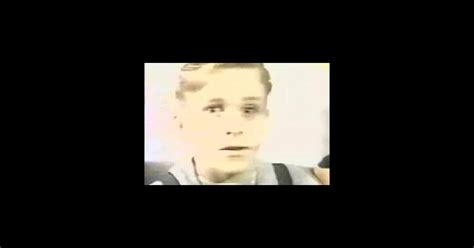 PHOTOS VIDEO Qui Est Ce Blondinet Devenu Sex Symbol Premiere Fr