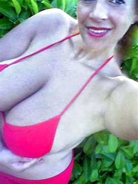 Mummy Italiana Tettona ZB Porn