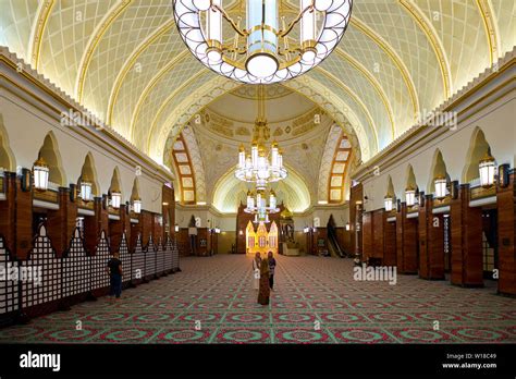 Interior view of the Omar Ali Saifuddien mosque in downtown Bandar Seri ...