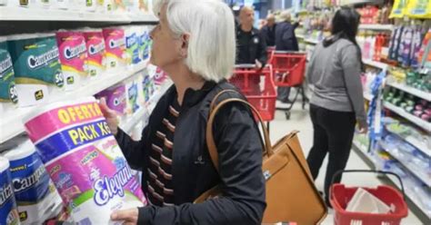 Las Ventas En Supermercados Cayeron 176 Y Acumulan Seis Meses