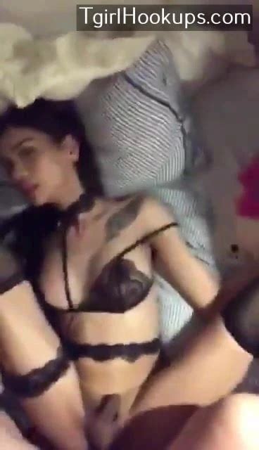Horny Tranny Selfie Xxx Shemale Ladyboy Ladyboy Porn Xhamster