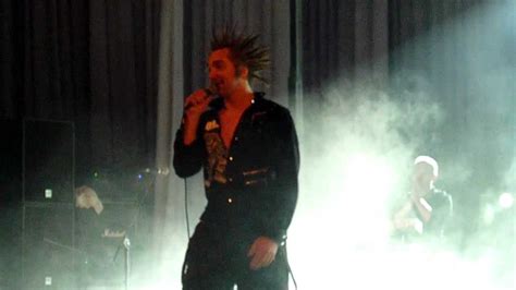 Горшок Жжет (Король и Шут) - YouTube