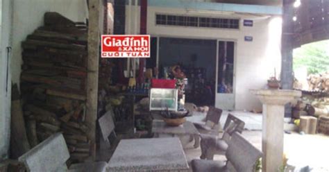 Đắng lòng bậc sinh thành phát hiện con gái chụp ảnh nude gửi trai lạ