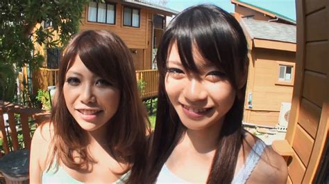 Dua Hot Jembut Tebal Orang Asia Gadis Dengan Ketat Pussies Mendapatkan Hardcore Dan Mani Muncrat