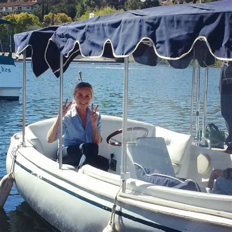 Maureen McCormick Sexy And Hot Bikini Pictures Livinlavidalowcarb