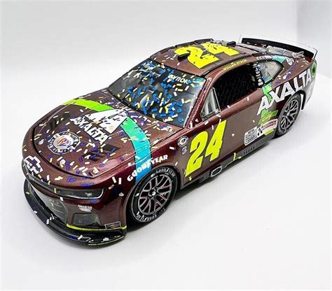 WILLIAM BYRON 2023 DARLINGTON WIN RACED VERSION RETRO AXALTA 1 24