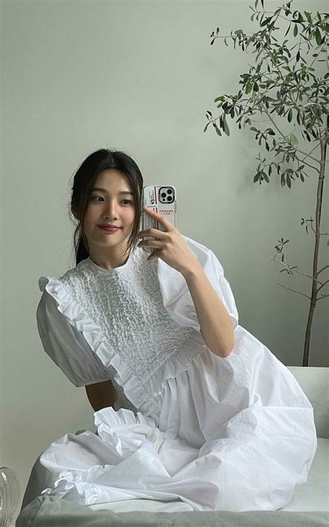 Pin by павел громов on red velvet | Red velvet joy, Kpop fashion, Fashion