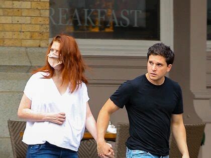 Sex And The City Hottie Jason Lewis Is Engaged Whos The Lucky Girl